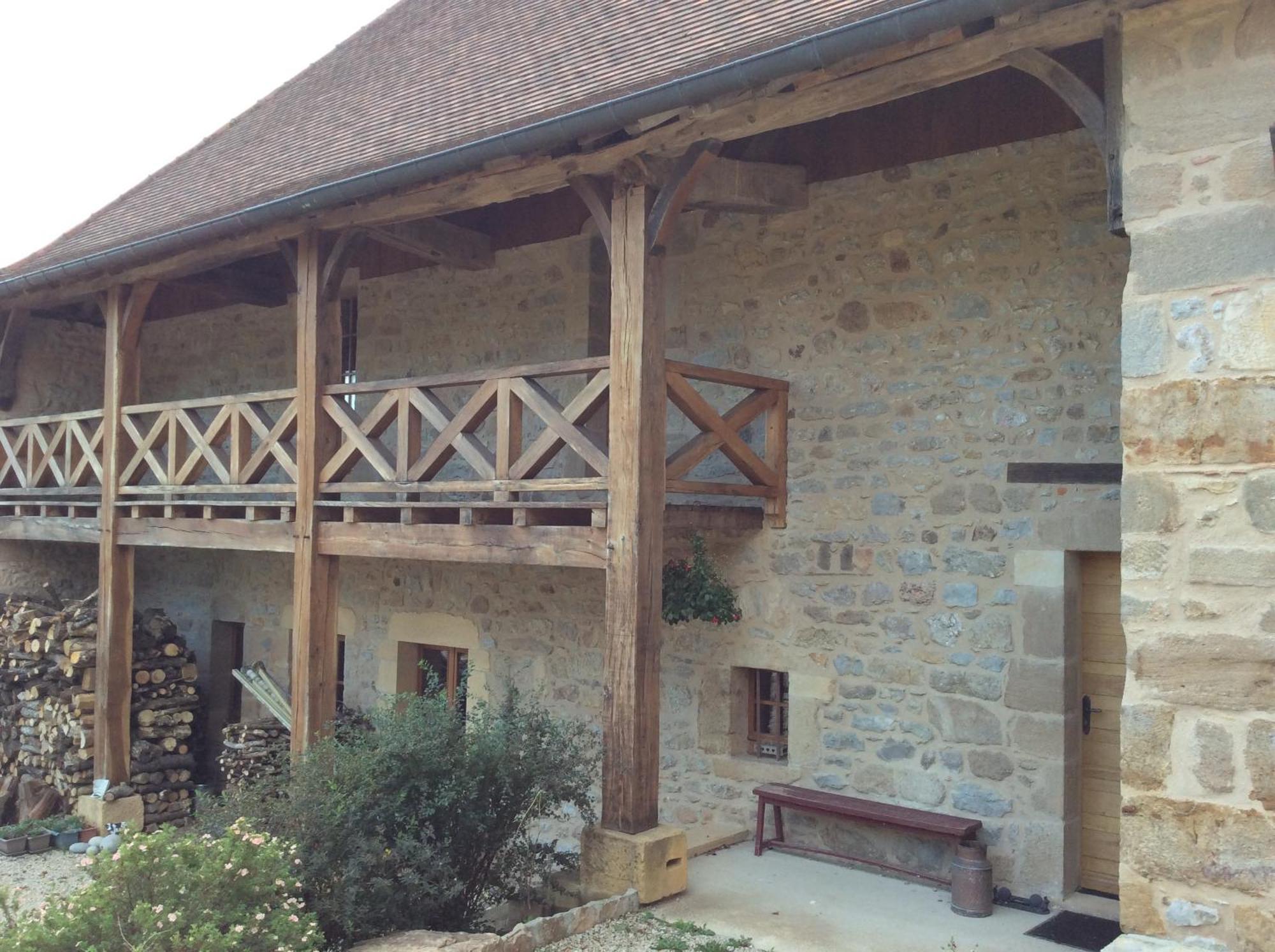 Bed and Breakfast Domaine De Noyer Saint-Christophe-en-Brionnais Exteriér fotografie
